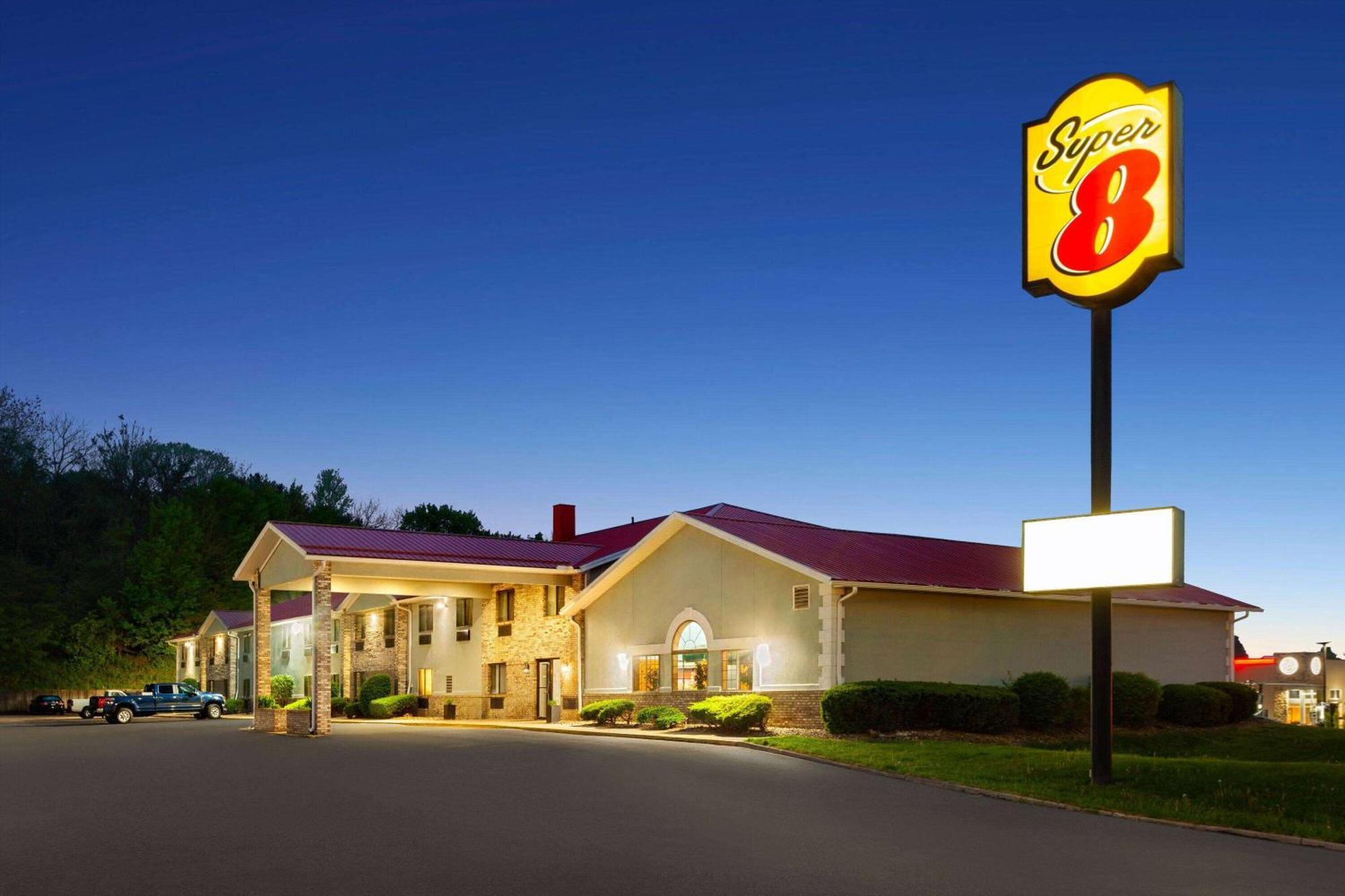 Super 8 By Wyndham Mt. Vernon Mount Vernon Exterior photo